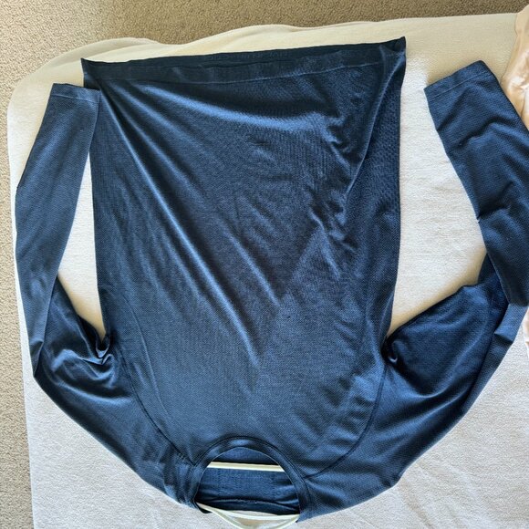 Lululemon Metal Vent Tech Long Sleeve Shirts - Picture 5 of 12